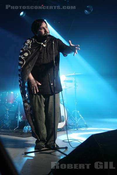 SAGE FRANCIS - 2010-09-26 - PARIS - La Machine (du Moulin Rouge) - 